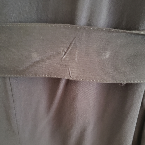 Lightweight Trench Coat - Picture 4 of 4